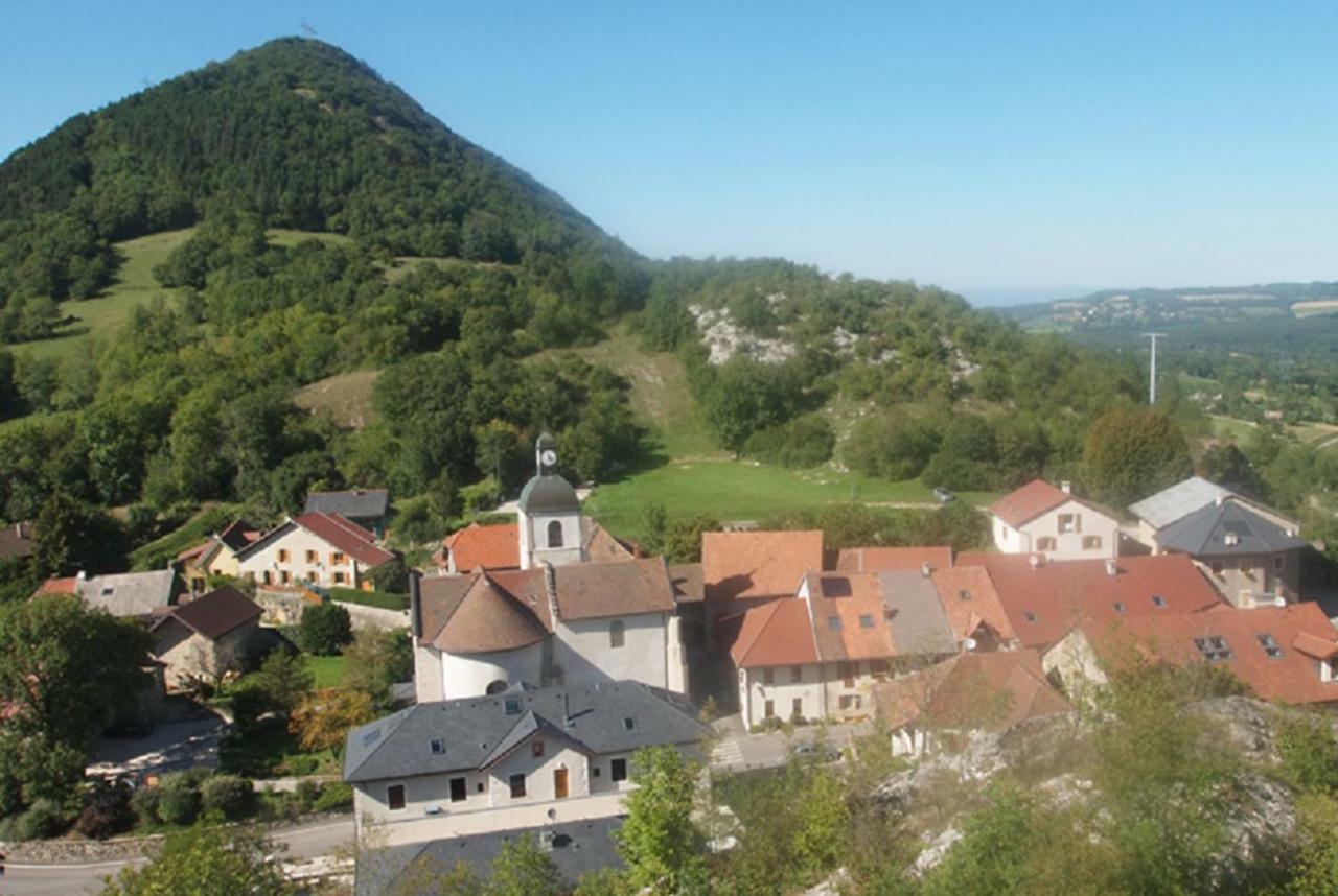 Le Manoir Bed & Breakfast Chaumont  ภายนอก รูปภาพ